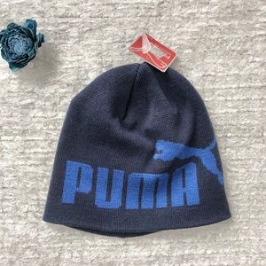 New with tag PUMA contrasting Logo Beanie hat Blue